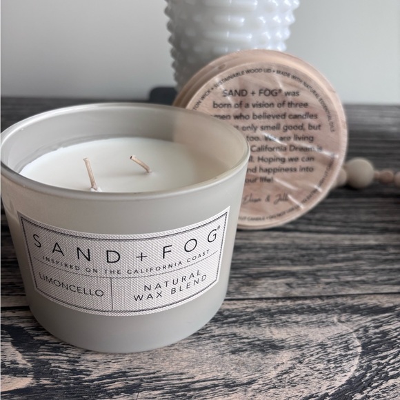 Limoncello Natural Wax Candle - White - Picture 2 of 4